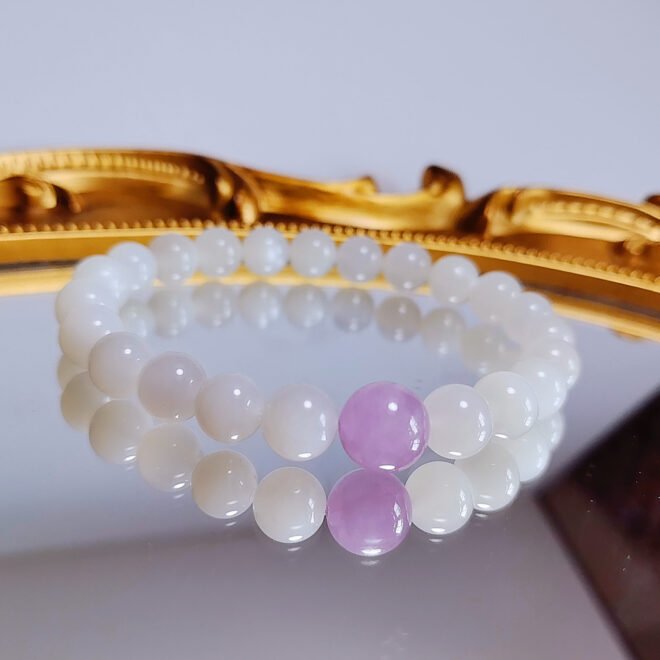 White Moonstone with Kunzite Bracelet - Calm·Love·Illuminate - Image 6